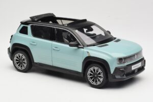 Renault 4 E-Tech Electric Hauts de France Green Norev 1:18 185520 Метал — снимка 6 от 8