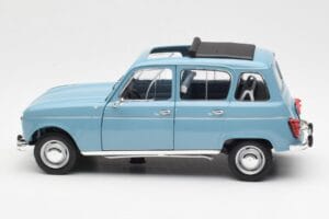 Renault 4L Син Norev 1:18 185255 Метал — снимка 4 от 8