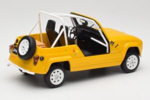 Renault 4L JP4 Jaune Tournesol Otto 1:18 OT1079 Смола — снимка 2 от 6