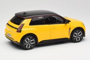 Renault 5 E-Tech Pop Жълто & Черно Norev 1:18 185500 Метал — снимка 4 от 8