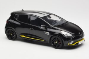 Renault Clio 4 RS Черен Otto 1:18 OT946 Смола — снимка 3 от 5
