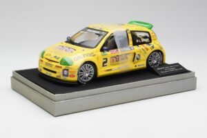 Renault Clio Sport #2 E. Rangoni Renault Clio Trophy Winner 2000 Universal Hobbies 1:18 7711218616 Метал