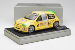 Renault Clio Sport #2 E. Rangoni Renault Clio Trophy Winner 2000 Universal Hobbies 1:18 7711218616 Метал — снимка 6 от 6