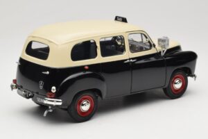 Renault Colorale Такси Solido 1:18 421183530 Метал — снимка 3 от 8