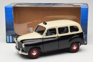 Renault Colorale Такси Solido 1:18 421183530 Метал — снимка 8 от 8
