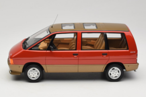 Renault Espace Mk1 2000 TSE Червен Otto 1:18 OT1178 Смола — снимка 3 от 6