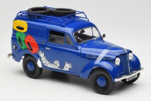 Renault Juvaquatre Michelin Blue Solido 1:18 82008 Метал — снимка 5 от 8