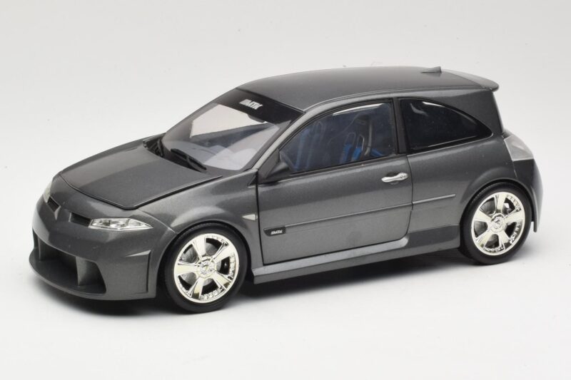 Renault Megane Mk2 RS Vampire Grey Norev 1:18 185101 Метал