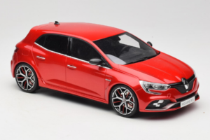 Renault Megane R.S. Mk4 Trophy Червен Otto 1:18 OT751 Смола — снимка 4 от 6
