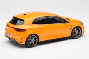 Renault Megane RS Mk4 Trophy Tonic Оранжев Norev 1:18 185399 Метал — снимка 2 от 6
