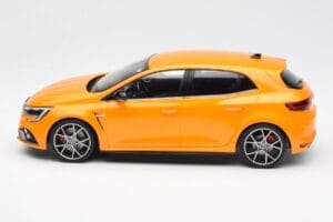 Renault Megane RS Mk4 Trophy Tonic Оранжев Norev 1:18 185399 Метал — снимка 3 от 6