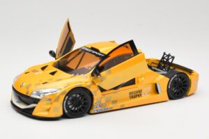 Renault Megane Trophy Showcar Жълт Eurocup Megane Trophy 2011 Norev 1:18 185109 Метал — снимка 2 от 8