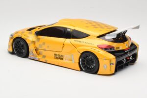 Renault Megane Trophy Showcar Жълт Eurocup Megane Trophy 2011 Norev 1:18 185109 Метал — снимка 6 от 8