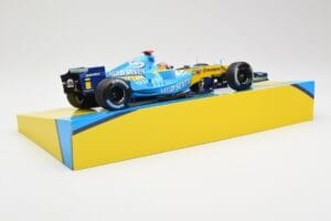 Renault R25 #5 F. Alonso 2nd Place British GP 2005 Minichamps 1:18 147051105 Метал — снимка 3 от 6