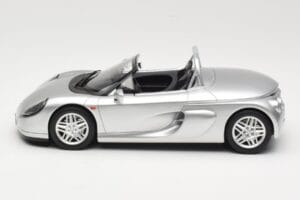 Renault Spider Сребрист Otto 1:18 OT1142 Смола — снимка 3 от 6