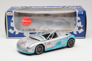Renault Sport Spider #50 Сребърен Anson 1:18 30353 Метал — снимка 8 от 8