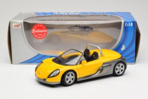 Renault Sport Spider Жълт Anson 1:18 30350-R1 Метал — снимка 8 от 8