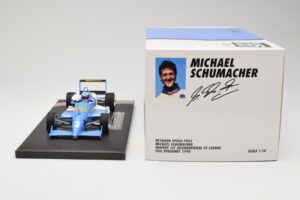 Reynard Spiess F903 #2 M. Schumacher Winner International F3 Fuji Speedway 1990 Minichamps 1:18 517901823 Метал — снимка 6 от 6
