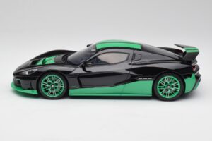 Rimac Nevera Record Monochrome Черен GT Spirit 1:18 GT916 Смола — снимка 3 от 6