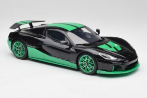 Rimac Nevera Record Monochrome Черен GT Spirit 1:18 GT916 Смола — снимка 4 от 6