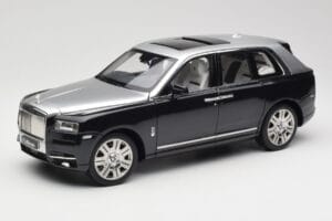 Rolls-Royce Cullinan Черен & Сребърен OEM 1:18 ROLLS001 Метал