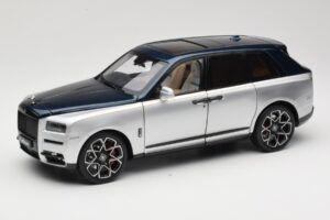 Rolls-Royce Cullinan Син & Сребърен Двуцветен OEM 1:18 028-16B Метал
