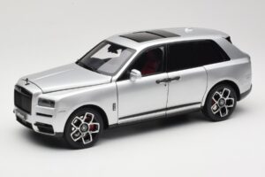 Rolls-Royce Cullinan Сребрист Със Shadow Wheels OEM 1:18 028-16A Метал