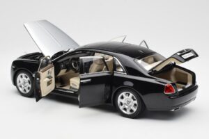 Rolls-Royce Ghost Черен & Сребрист Kyosho 1:18 008802BKS2 Метал — снимка 5 от 8