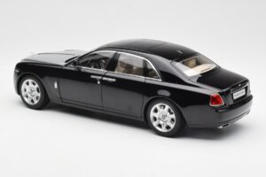 Rolls-Royce Ghost Черен & Сребрист Kyosho 1:18 008802BKS2 Метал — снимка 7 от 8