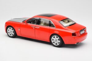 Rolls-Royce Ghost Червен & Сребрист Kyosho 1:18 008802RS Метал — снимка 7 от 8