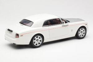 Rolls-Royce Phantom Coupe English Бял Сребрист Kyosho 1:18 08861EW Метал — снимка 3 от 8