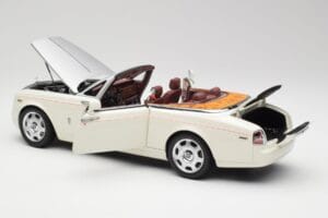 Rolls-Royce Phantom Drophead Coupe English Бял Kyosho 1:18 08871EW2 Метал — снимка 7 от 10