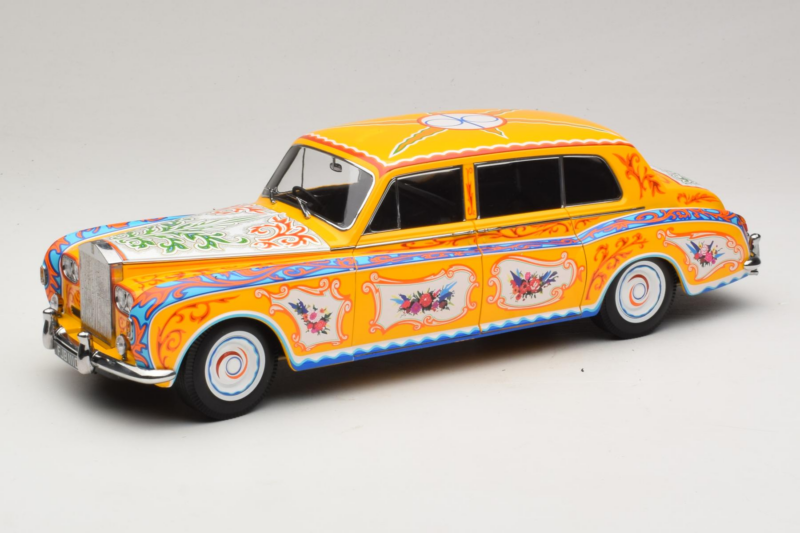 Rolls-Royce Phantom V John Lennon Paragon 1:18 PA-92121 Метал