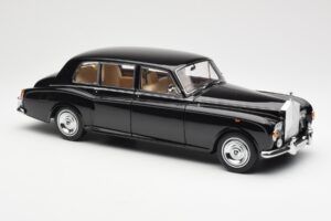 Rolls-Royce Phantom VI EWB Черен Kyosho 1:18 08905BK Метал — снимка 6 от 8