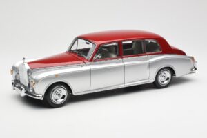 Rolls-Royce Phantom VI Сребристо Червен Kyosho 1:18 08905SR Метал
