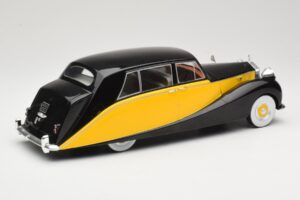 Rolls-Royce Silver Wraith Empress by Hooper Черен & Жълт MCG 1:18 MCG18066 Метал — снимка 2 от 6