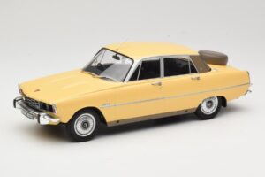 Rover 3500 V8 P6 Кремав MCG 1:18 MCG18046 Метал