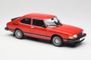 Saab 900 GL Червен MCG 1:18 MCG18340 Метал — снимка 2 от 6