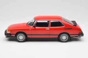 Saab 900 GL Червен MCG 1:18 MCG18340 Метал — снимка 5 от 6