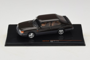 Saab 900 Turbo Черен IXO 1:43 CLC577N Метал