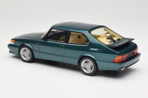 Saab 900 Turbo T16 Airflow Eucalyptus Green DNA 1:18 DNA000095 Метал — снимка 5 от 6