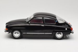 Saab 96 V4 Черен MCG 1:18 MCG18063 Метал — снимка 3 от 6
