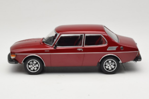 Saab 99 EMS Metallic Червен MCG 1:18 MCG18441 Метал — снимка 3 от 6