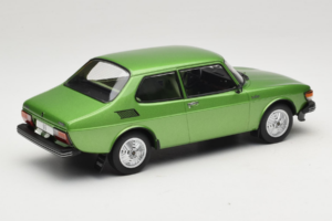 Saab 99 Metallic Зелен MCG 1:18 MCG18440 Метал — снимка 2 от 6