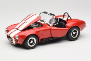 Shelby Cobra 427 S/C Guardsman Red ERTL 1:18 7369 Метал — снимка 2 от 8