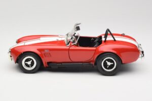 Shelby Cobra 427 S/C Guardsman Red ERTL 1:18 7369 Метал — снимка 4 от 8