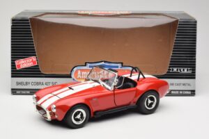 Shelby Cobra 427 S/C Guardsman Red ERTL 1:18 7369 Метал — снимка 8 от 8