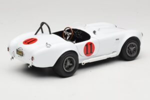 Shelby Cobra 427 S/C Бял Auto World 1:18 AWSS104 Метал — снимка 3 от 8