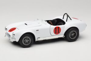 Shelby Cobra 427 S/C Бял Auto World 1:18 AWSS104 Метал