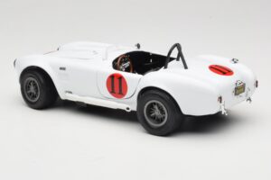 Shelby Cobra 427 S/C Бял Auto World 1:18 AWSS104 Метал — снимка 7 от 8